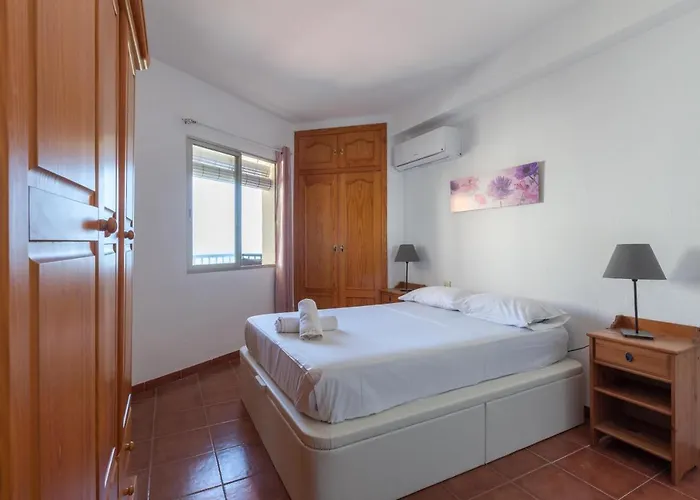 Апартаменти Torreblanca Seafront By Costarentals - Ref 102